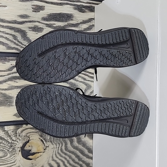 Nike Downshifter 12 Black Anthracite Running Shoes Mens Size 11.5 DD9293-002 - Picture 9 of 12